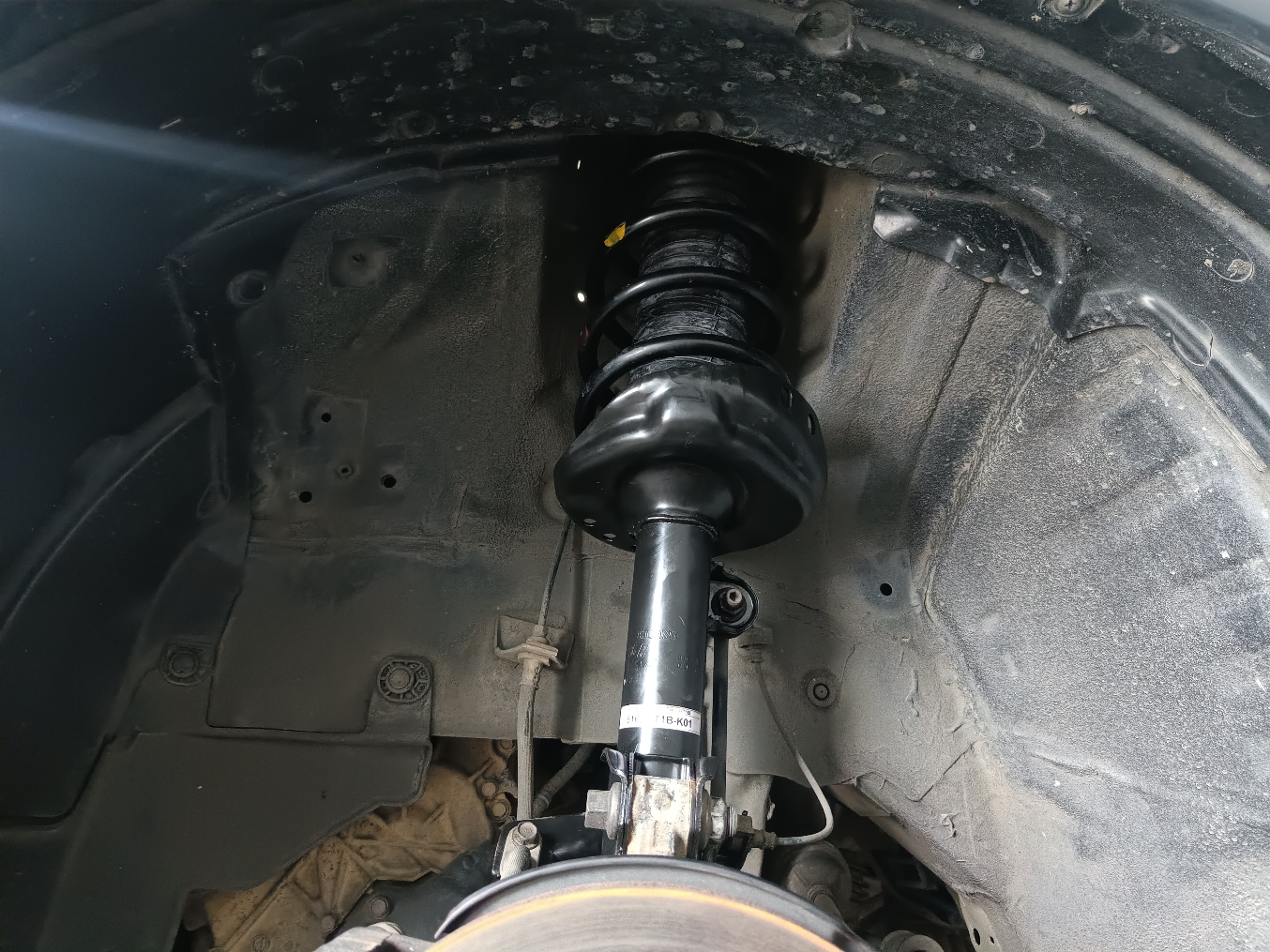 mobil bekas, tapak ban, tapak ban mobil, penyebab tapak ban mobil habis sebelah, tapak ban mobil habis sebelah, penyebab tapak ban botak sebelah, penyebab tapak ban mobil botak sebelah, penyebab tapak ban mobil kemakan sebelah, Ini Tiga Penyebab Tapak Ban Mobil Bekas Termakan Cuma Sebelah