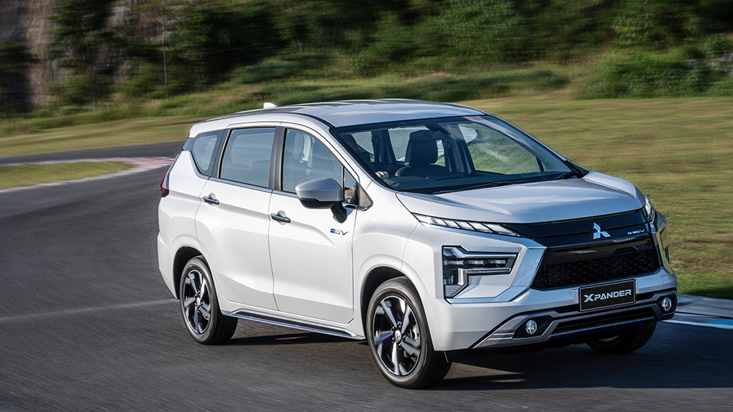 mitsubishi, hybrid, pt mitsubishi motors krama yudha sales indonesia (mmksi), Xpander Hybrid, Xforce Hybrid, Presiden Direktur Mitsubishi Spill Mobil Hybrid Baru yang Dijual Tahun Ini