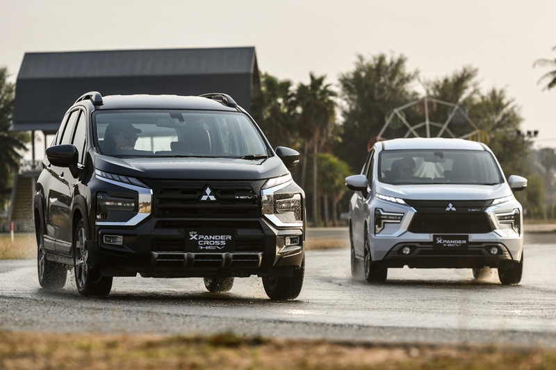 mitsubishi, hybrid, mitsubishi motors, Xpander Hybrid, Pabrikan Jepang Lain Main Mobil Hybrid Di Indonesia, Mitsubishi Kapan?