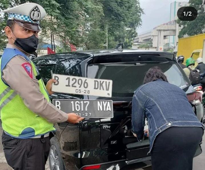 pelat nomor, kawasan ganjil genap, Ganjil Genap Jakarta, Lokasi ganjil genap Jakarta, Mata-mata Polisi, Mata-Mata Polisi Khusus Pelat Nomor di Jakarta Minggu Ini Cuma Kerja 4 Hari, Ini Jadwal Jaganya