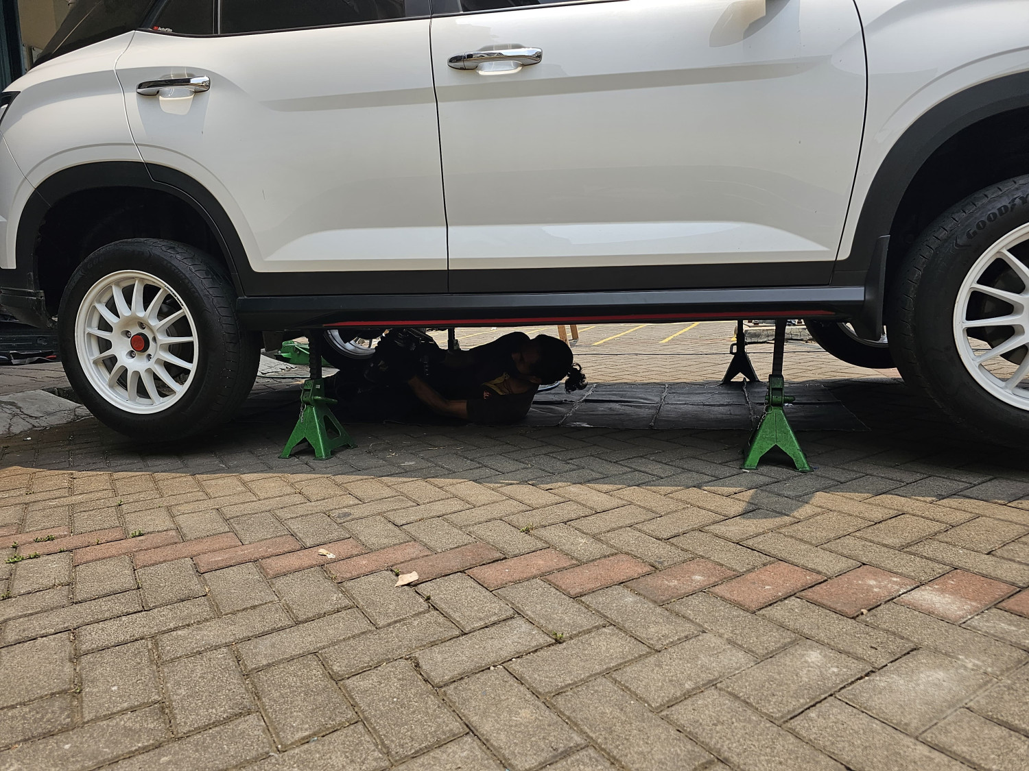 mobil, jamur, karat, cuci, kotoran, Mobil Jarang Dicuci Ternyata Bisa Bikin Komponen Ini Cepat Rusak