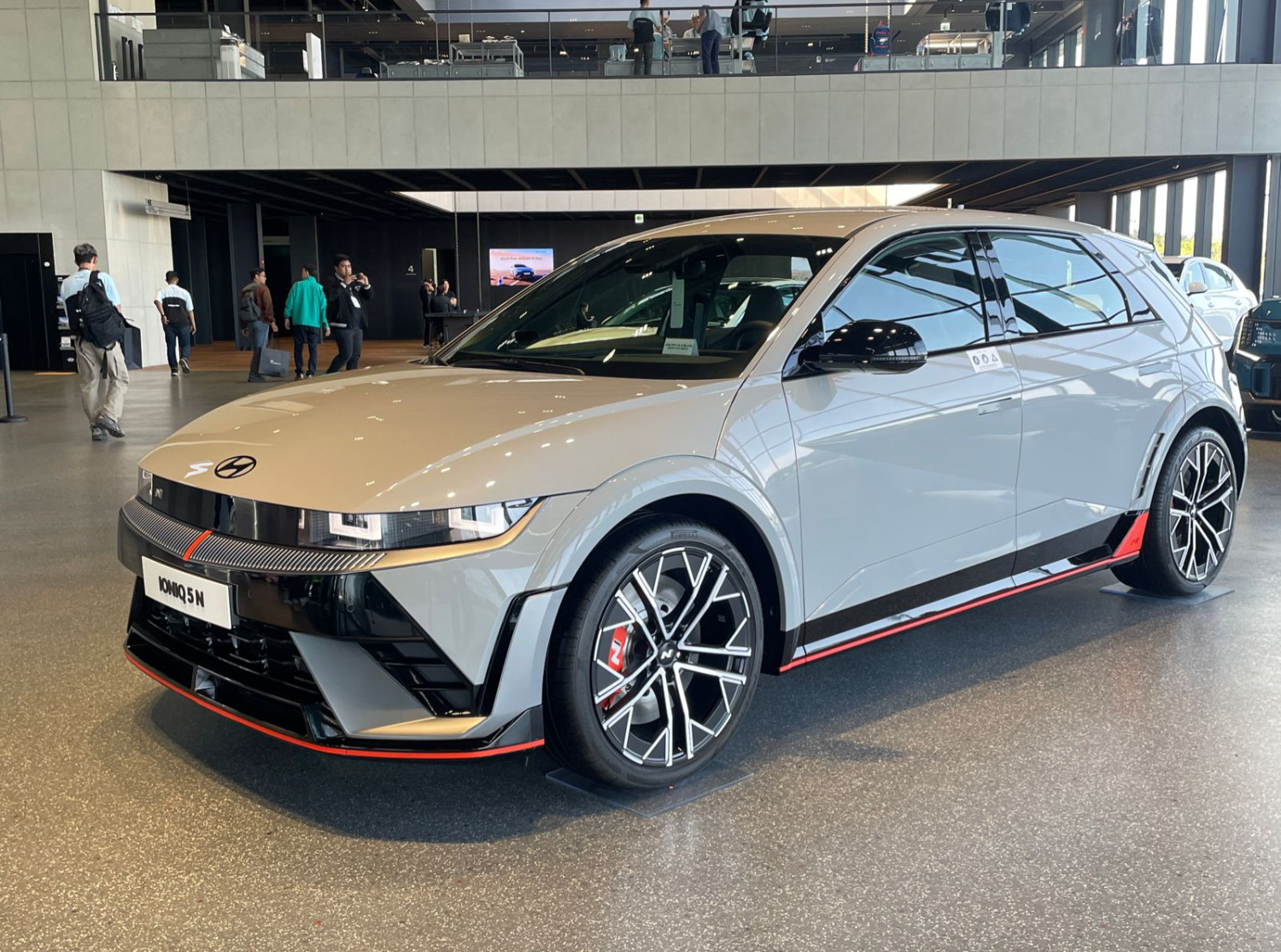 hyundai motors indonesia, hyundai ioniq 5, Hyundai IONIQ 5 N, hyundai solusi mobilitas, Hyundai Subscribe, Mengenal Hyundai Subscribe, Meluncur Pertama di Indonesia dari Negara Lain di Asia Pasifik