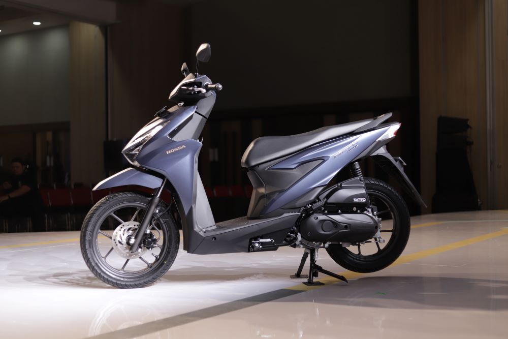 honda beat, harga honda beat, harga motor honda, harga motor baru, BeAT Deluxe Smart Key, Update Harga Matic Sejuta Umat Honda BeAT November 2025, Ada 3 Tipe Banderol Segini