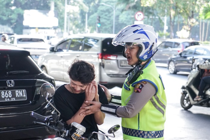 polisi, operasi zebra, razia kendaraan, kabur dari polisi, kabur saat ditilang, Berani Melanggar Takut Menepi, Polisi Sebut Banyak Pemotor Kabur Padahal Belum Tentu Ditilang