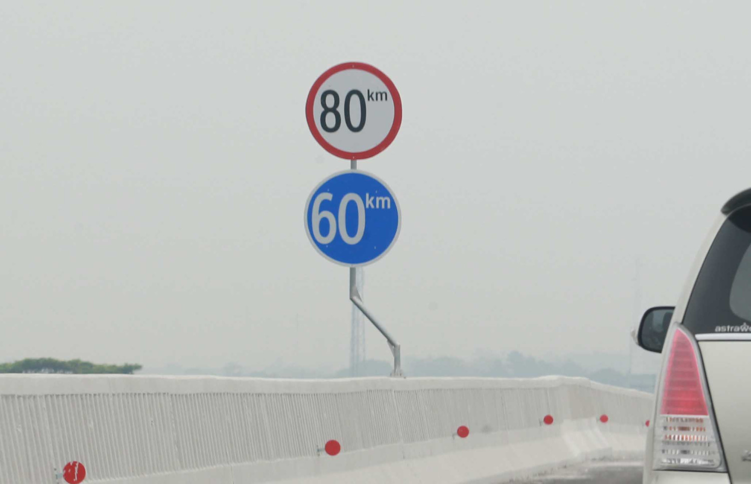 kecepatan jalan tol, Kecepatan minimum di jalan tol, phantom traffic, Macet Tanpa Sebab, Jangan Egois, Melaju Kayak Keong di Jalan Tol Bisa Picu Phantom Traffic
