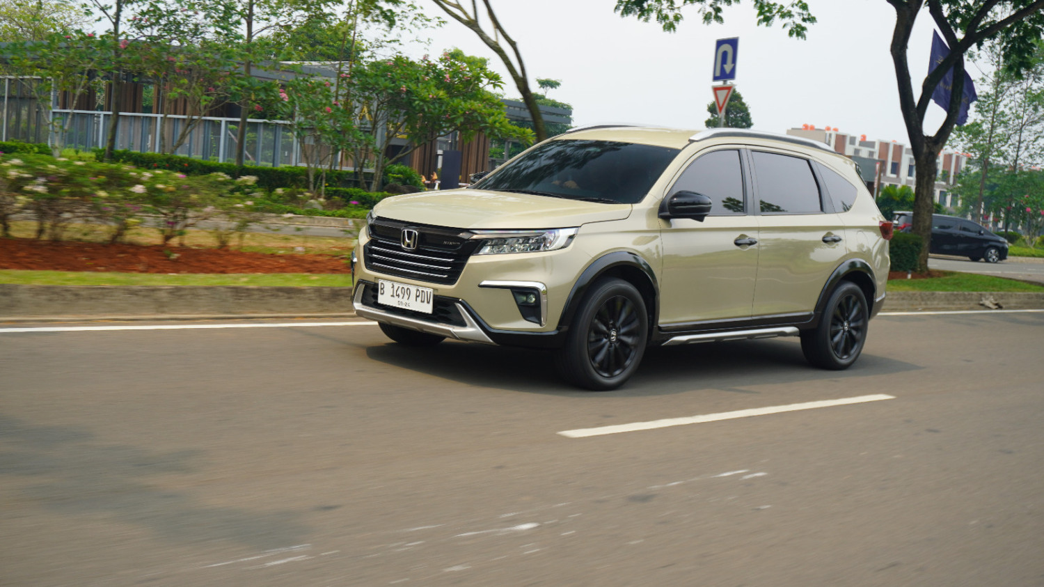 honda br-v, br-v, GridOto Award, GridOto Award 2025, Honda BR-V Pertahankan Gelar Small MPV Crossover Terbaik GridOto Award 2025