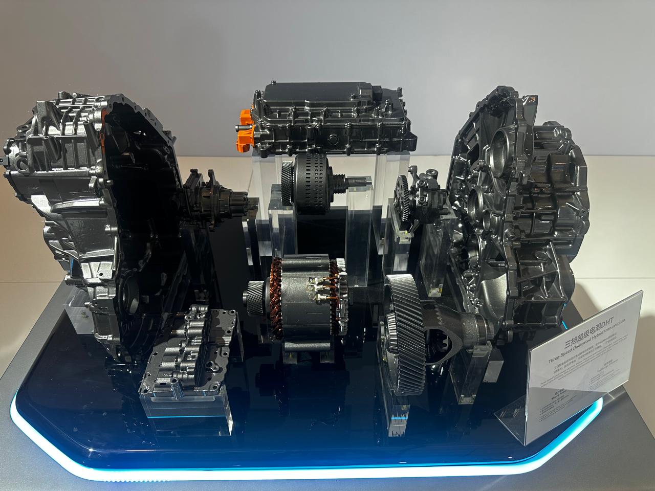 motor listrik, Jaecoo, Jaecoo J8, JAECOO J8 SHS ARDIS, Tak Cukup Satu, Tiga Motor Listrik JAECOO J8 Punya Tenaga Sebesar Ini