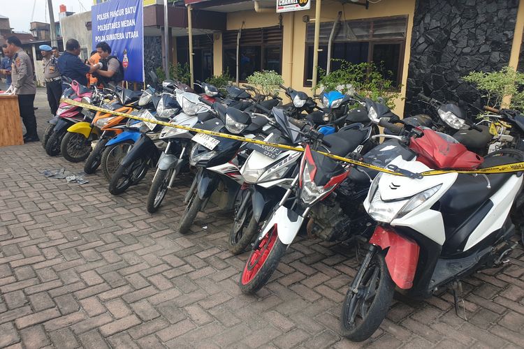 motor curian, Motor Sitaan Polisi, Barang Bukti Curanmor, Penyimpanan Motor Curian, Rasa Penasaran Terjawab, Ternyata Polisi Simpan Barang Bukti Motor Curian Di Sini