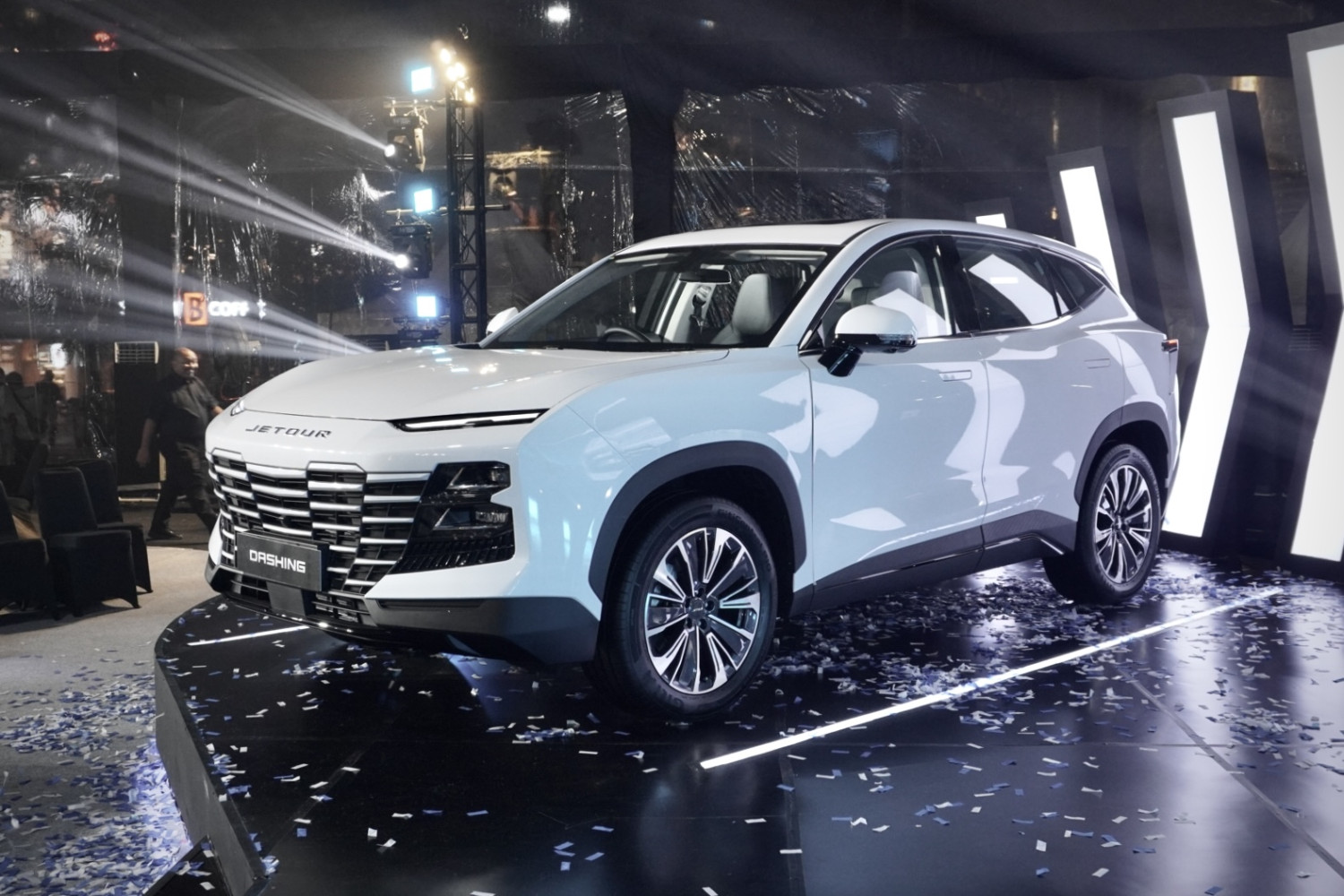 Jetour, Jetour Dashing, FUNDBank, SUV JETOUR, Nabung Mobil, Cara Baru Beli Mobil JETOUR Dashing Unik, Konsumen Dapat Bunga Deposito Juga