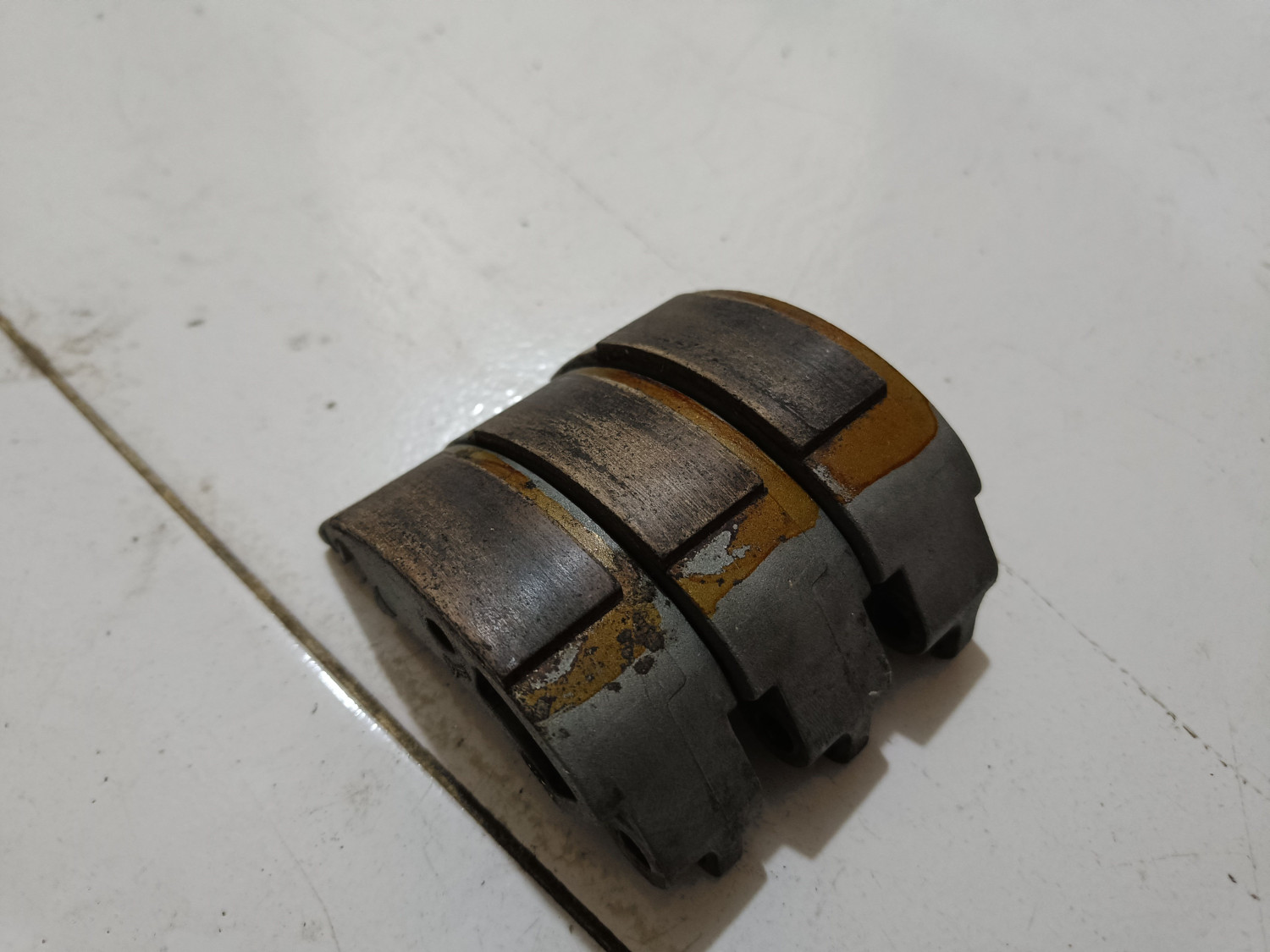 kampas, kampas ganda, YR Custom, kampas ganda tipis, Membiarkan Kampas Ganda Motor Matic Tipis Bisa Bikin Roda Macet