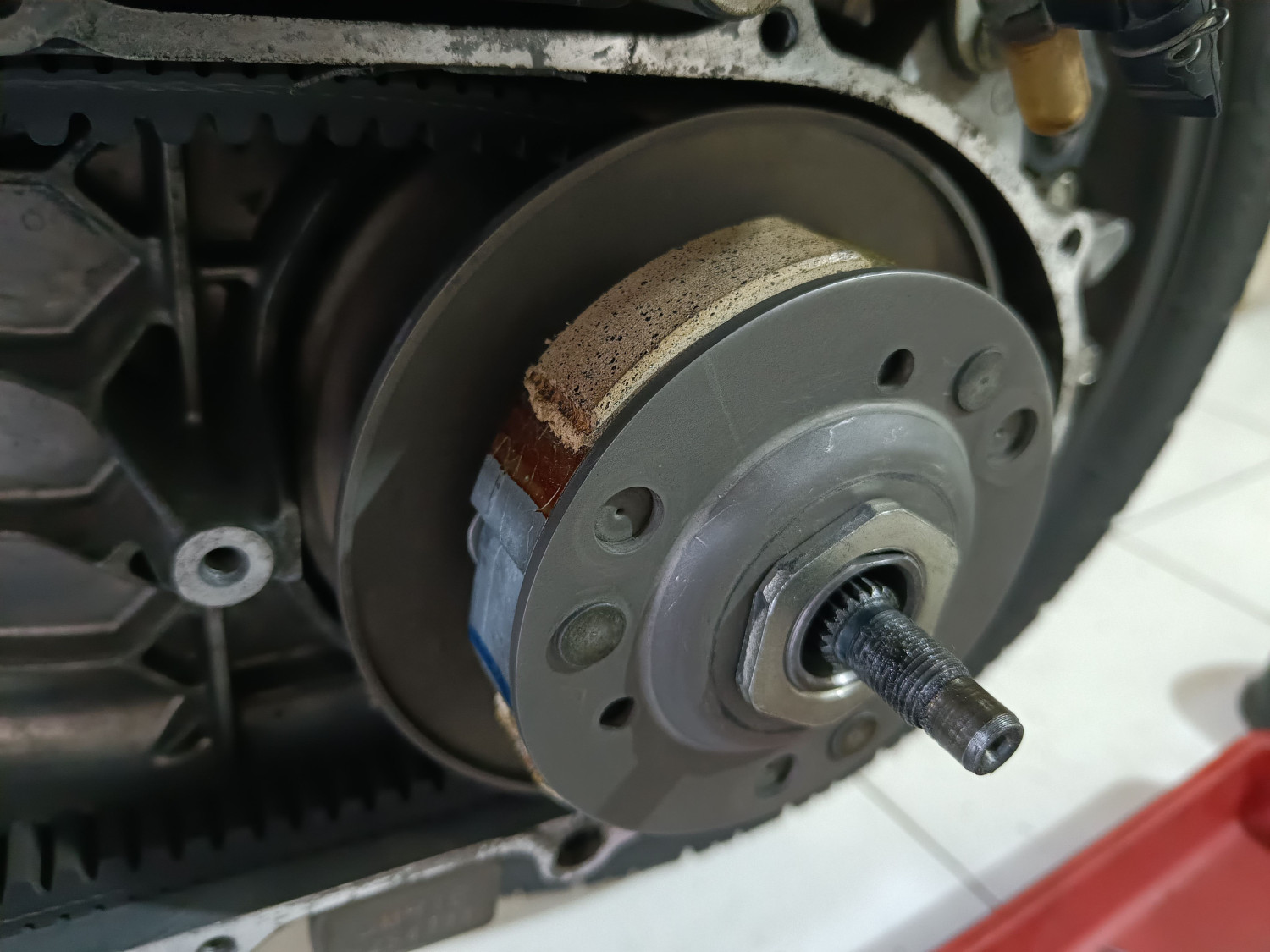 skutik, motor matic, kampas ganda, kampas ganda aus, servis CVT, Banyak Ruginya! Begini Ciri Kampas Ganda Motor Matic Minta Diganti