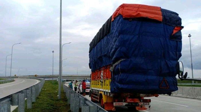 tilang elektronik, ETLE, Truk kelebihan muatan dan ukuran, Truk Kelebihan Muatan, truk odol, ODOL (Over Dimension Overload), Tak Ada Ampun Buat Truk ODOL Pada 2027, ETLE Siap Kepung Jalan Tol
