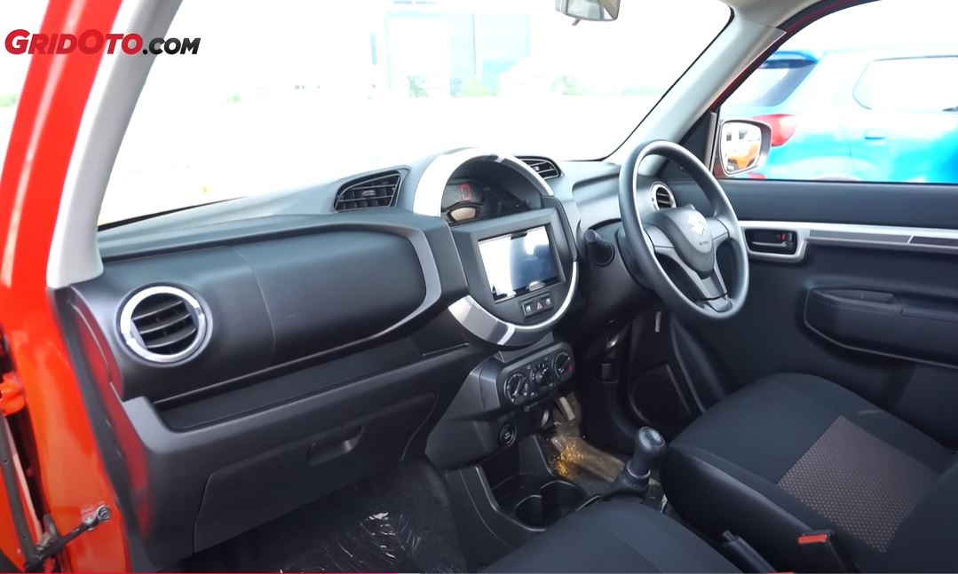 mobil baru, suzuki, city car, Suzuki S-Presso, Harga Suzuki s-Presso, City Car Hemat BBM, Punya Tampilan ala SUV, Segini Harga Suzuki S-Presso Oktober 2025