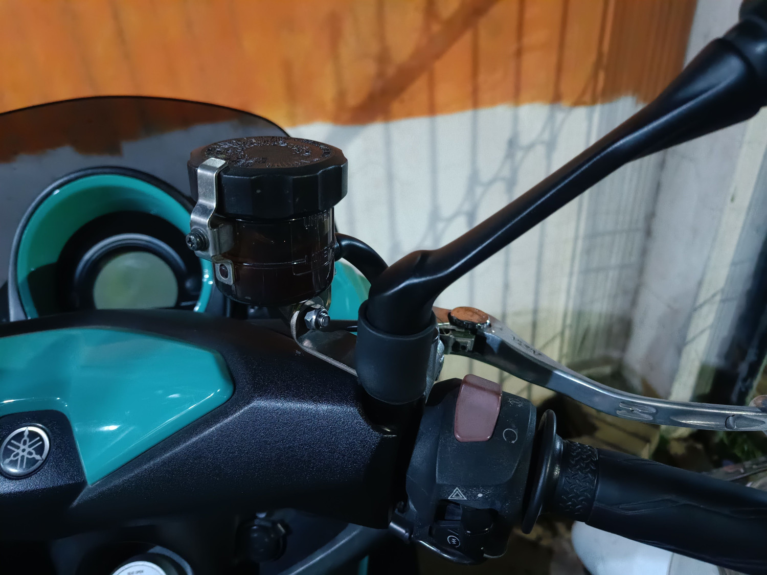 rem abs, Modul ABS, Garasi Aicky, Sepele, Ini Penyebab Modul ABS Motor Jebol yang Jarang Diketahui