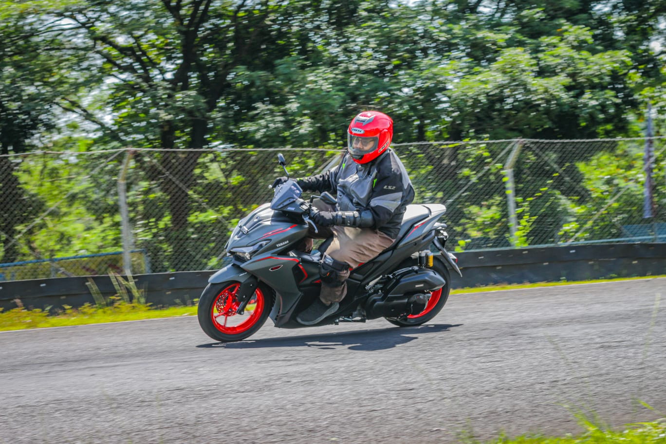 yamaha aerox, Aerox Alpha Turbo, GridOto Award 2025, The Most Favority Motorcycle Of 2025, Aerox Alpa Turbo Raih The Most Favorite Motorcycle di GridOto Award, Begini Kata Yamaha