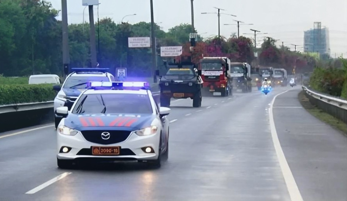jalan tol, sirine, korlantas polri, strobo, pengawalan polisi, tot tot wuk wuk, Larangan 'Tot Tot Wuk Wuk' di Jalanan Kota Dilanjut, Pengawalan Masih Dibekukan