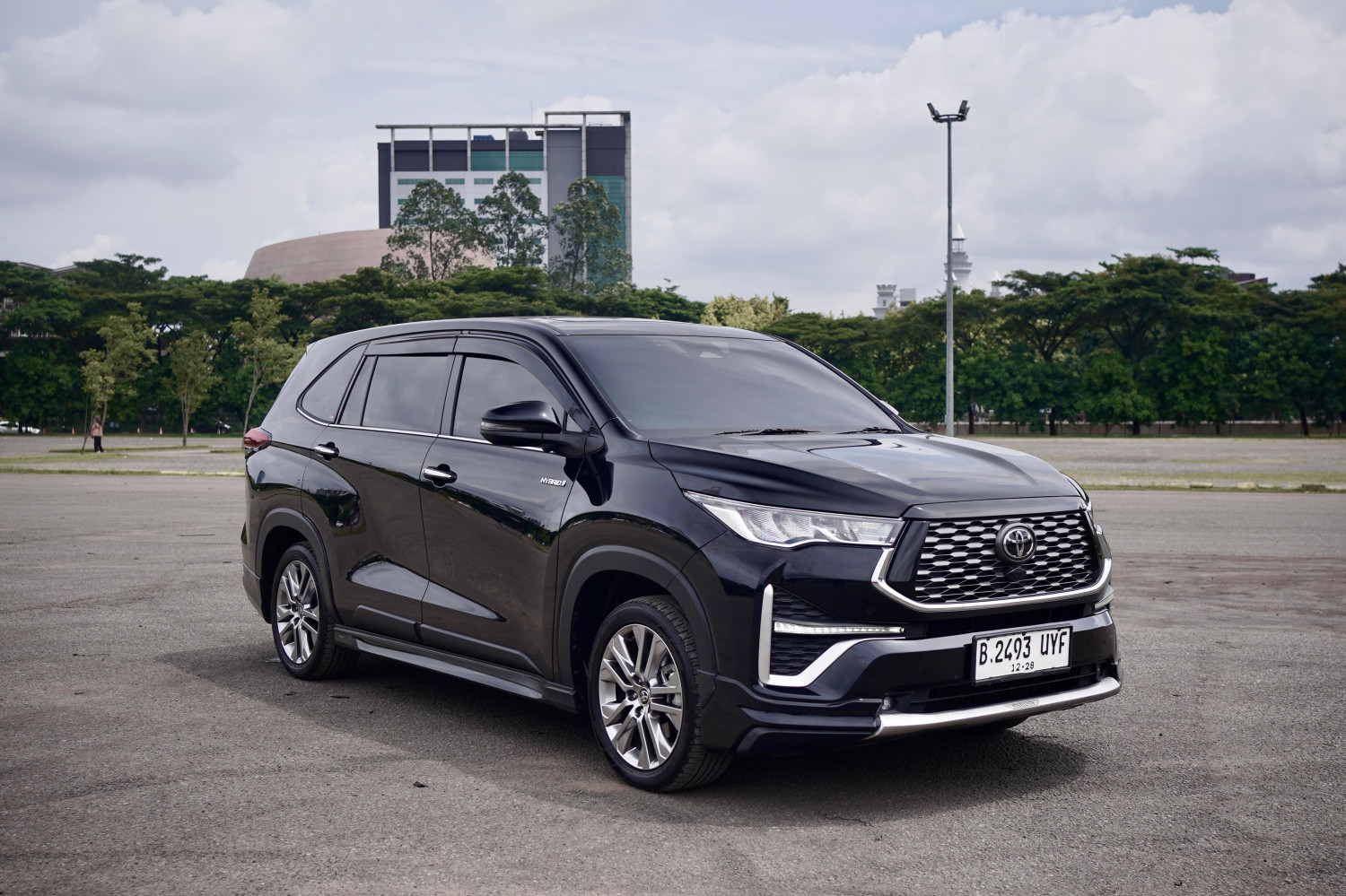 JBA Indonesia, Mobil hybrid bekas, balai lelang JBA, innova zenix bekas, Lelang Mobil Hybrid, Lokasi Ini Mulai Diserbu Mobil Hybrid Bekas, Solusi Cari Almaz hingga Innova Zenix Harga Miring