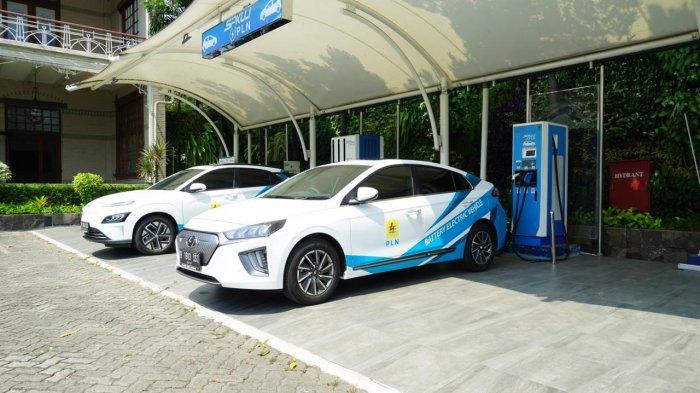 Pajak, kendaraan listrik, pajak mobil listrik, pajak motor listrik, pajak daerah, Pajak Mobil dan Motor Listrik Mulai Dibahas Pemerintah, Ini Alasannya