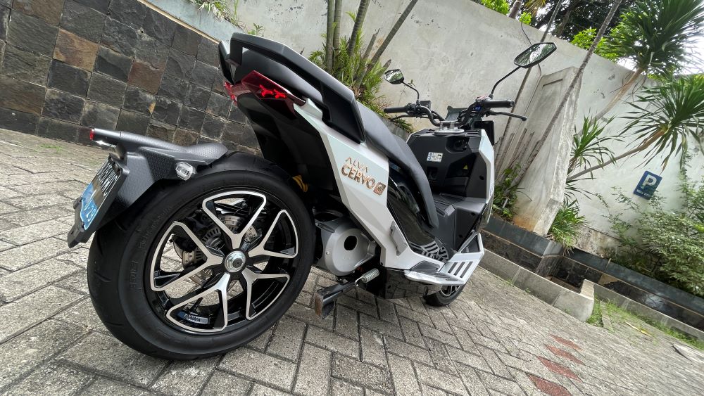 baterai, motor listrik, alva, baterai soak, Lakukan Ini Supaya Baterai Motor Listrik Enggak Soak Saat Ditinggal Lama