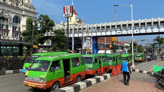 bogor, angkot, angkot bogor, Dishub Bogor, pemprov jabar, Larangan Pemprov Jabar Tak Diikuti, Angkot di Kota Bogor Tetap Beroperasi Saat Nataru