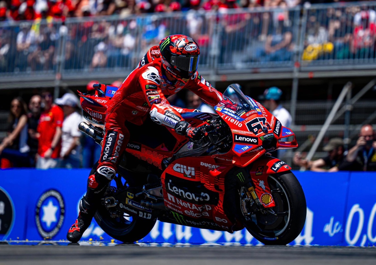 ducati motogp, pecco bagnaia, motogp 2026, Ducati GP 26, Bagnaia Kirim Sinyal Bahaya ke RIval, Sebut GP26 Lebih Jinak dan Pas