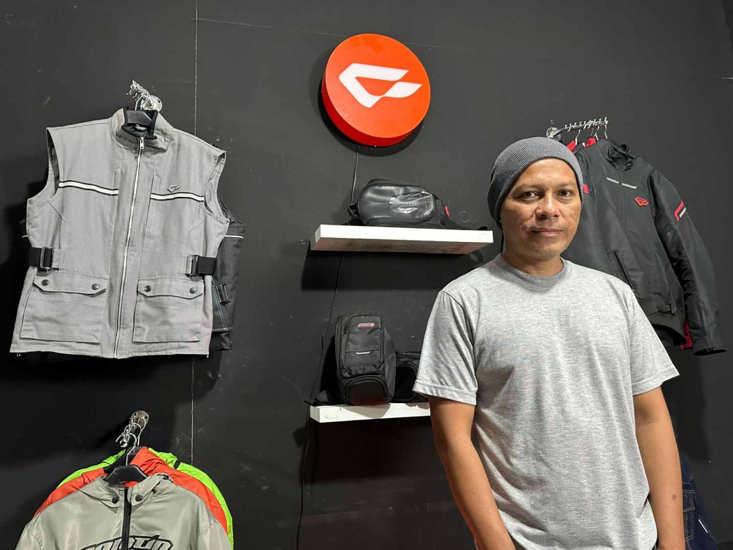 brand lokal, apparel, lokal brand, contin, Contin Motorsport, Contin, Brand Apparel Motor Lokal yang Konsisten Mengedepankan Style dan Safety