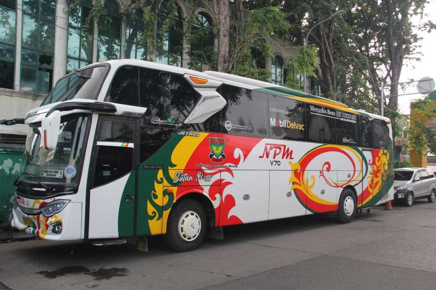 damri, po npm, PO Bus Legendaris, PO PMTOH, PO Bus Sebelum Indonesia Merdeka, Tiga PO Bus Legendaris di Indonesia, Bahkan Ada yang Berdiri Sebelum Kemerdekaan