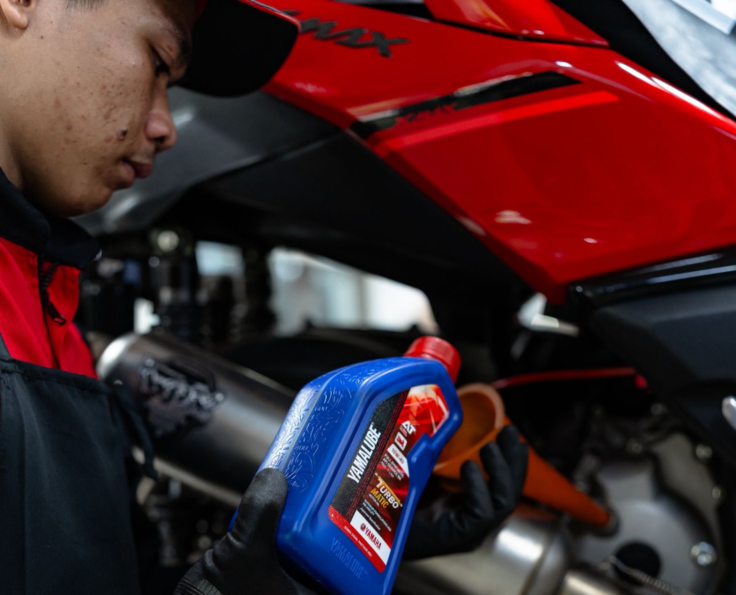 oli mesin, yamalube, oli mesin motor matic, Ini Efek Pakai Oli Mesin Motor Sport di Skutik yang Jarang Orang Tahu