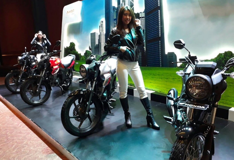 harga motor honda, harga motor baru, Honda CB150 Verza, motor sport 150 cc, update harga motor, Motor Sport 150 Cc Enak Buat Touring Harga di Bawah Rp 25 Juta, Intip Spek Honda CB150 Verza
