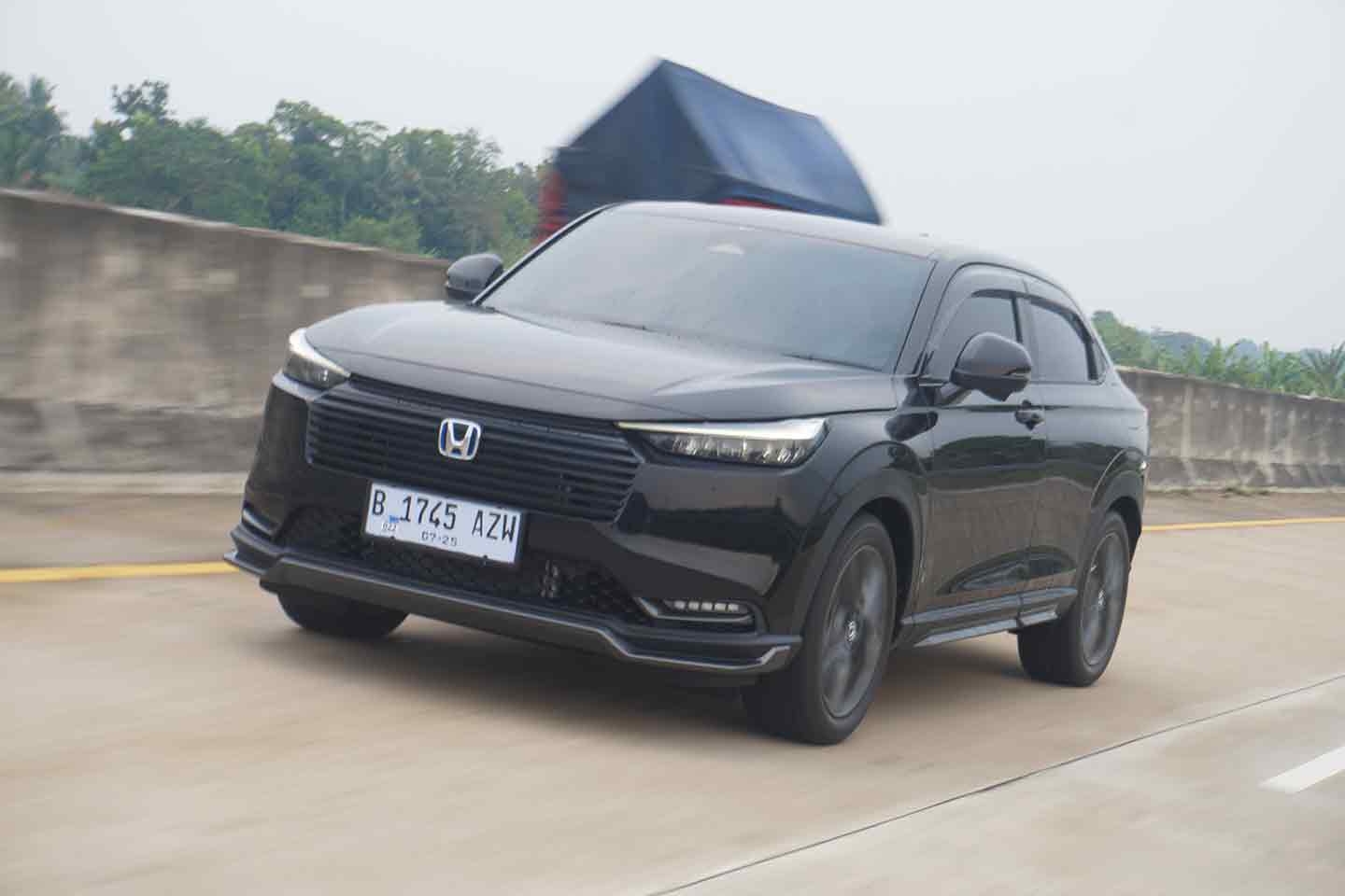 honda hr-v, suv hybrid, Jaecoo J7, Jaecoo J7 SHS, Honda HR-V RS e:HEV, Adu Irit SUV Hybrid Rp 400 Jutaan JAECOO J7 SHS Vs Honda HR-V RS e:HEV