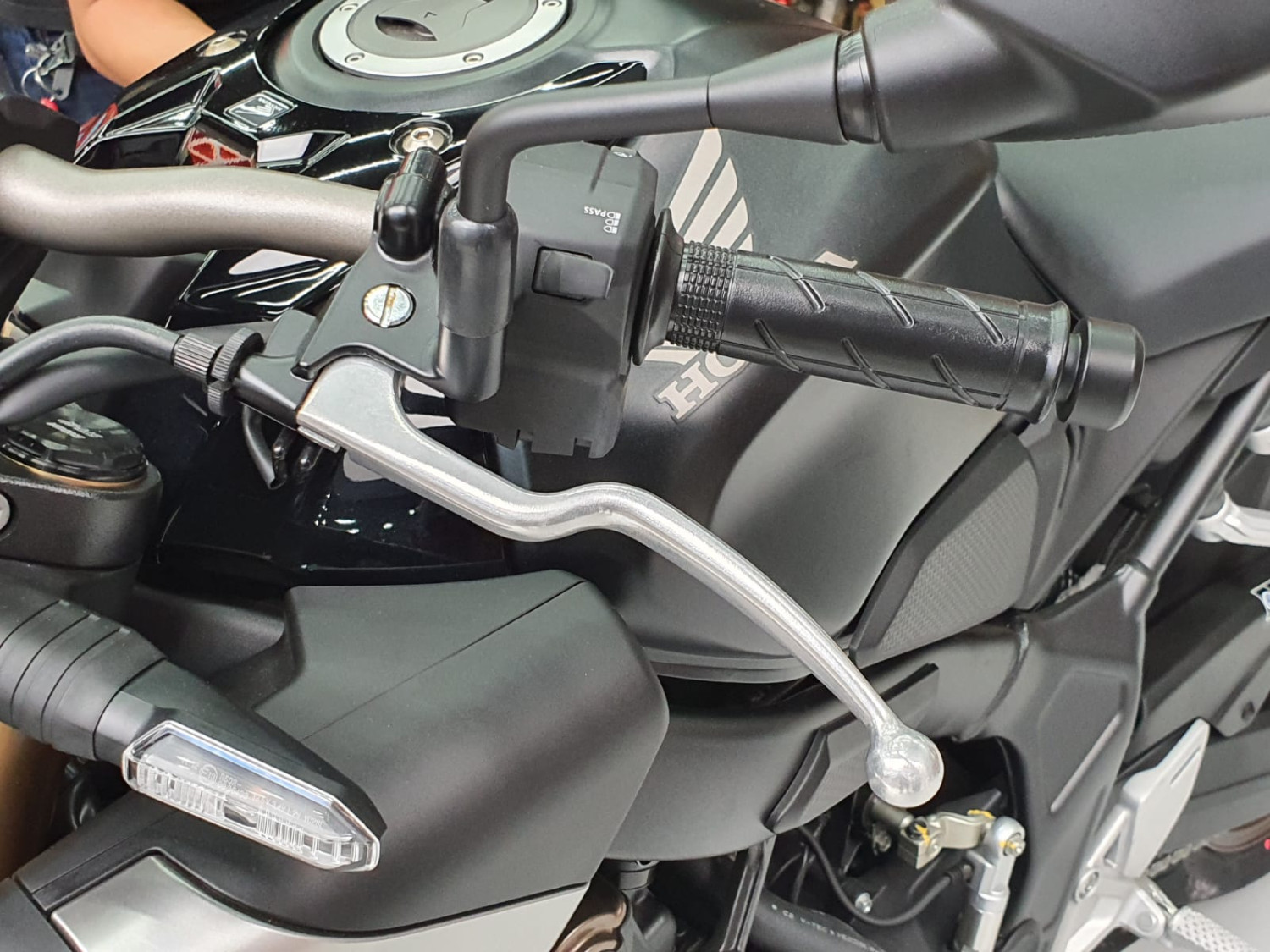 motor bekas, motor manual, penyebab hentakan di motor manual, penyebab hentakan di motor manual saat ganti gigi, Ini Penyebab Motor Bekas Manual Terasa Hentakan Saat Ganti Gigi