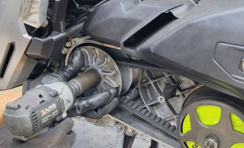 motor matic, v-belt, umur v-belt, v-belt motor matic, umur v-belt motor matic, berapa umur v-belt motor matic, Ternyata Usia V-belt Motor Matic Cuma Segini, Awas Putus Di Jalan