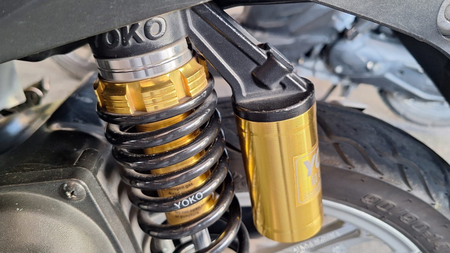 motor bekas, sokbreker, sokbreker motor, penyebab usia sokbreker pendek, penyebab usia sokbreker motor pendek, Ternyata Hal Seperti Ini Bisa Memperpendek Usia Sokbreker Motor Bekas