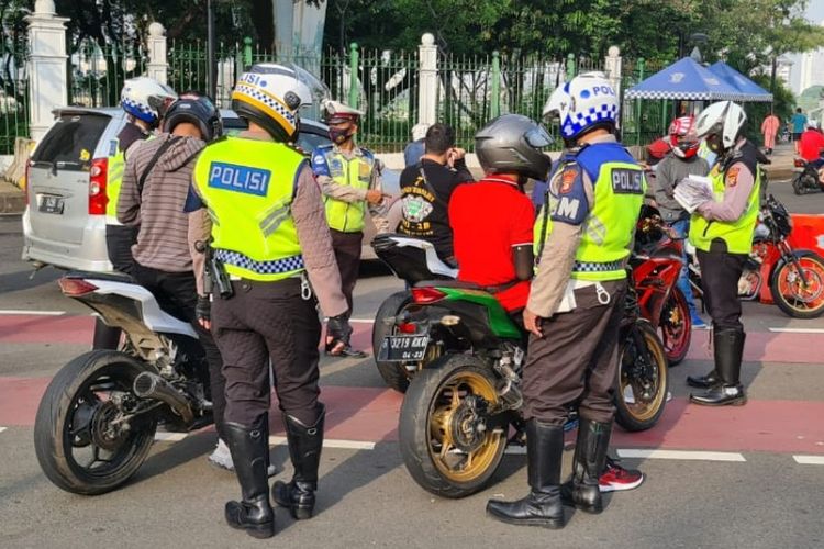 ETLE, Operasi Keselamatan 2026, Razia Kendaraan 2026, Razia Polisi 2026, Operasi Kendaraan Besar-besaran, Razia Kendaraan Besar-besaran Dimulai, Polisi Jakarta Intai 9 Kesalahan Ini