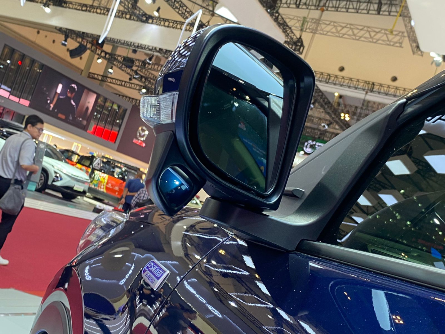 pengemudi, posisi, spion, blind spot, pengelihatan, Setel Kaca Spion Mobil untuk Pemula, Begini Lho Cara Gampangnya