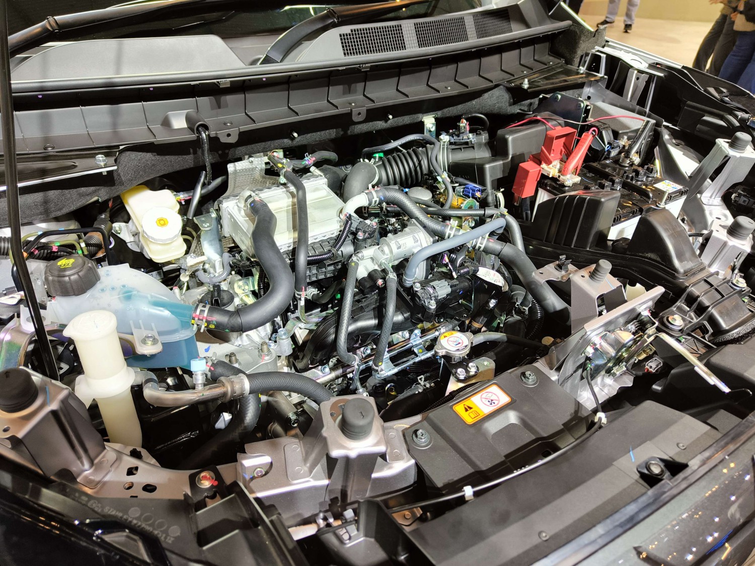 mitsubishi, mobil baru, mesin, rasa berkendara, Mitsubishi Destinator, Semua Varian Mitsubishi Destinator Worth It, Rahasianya Ada Di Mesin