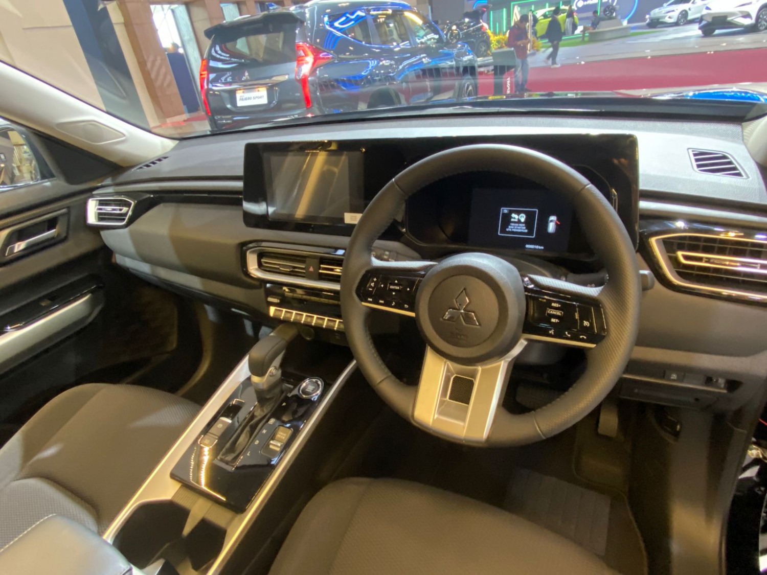 mitsubishi, mobil baru, Varian, Mitsubishi Destinator, Mitsubishi Destinator Exceed, Kompromi Terbaik, Mitsubishi Destinator Exceed Sudah Dapat Apa Saja?