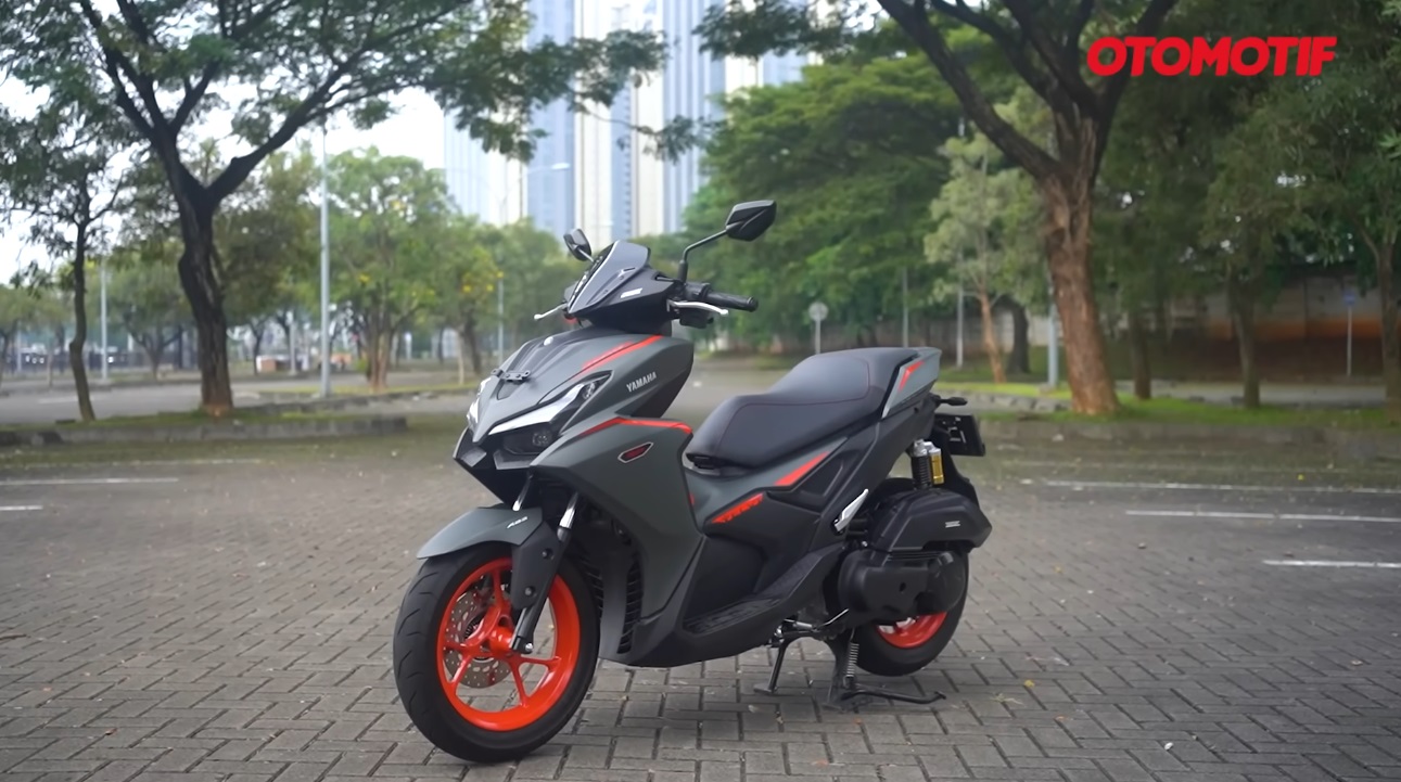 update harga motor, Yamaha Aerox Alpha, Aerox Alpha Turbo, harga aerox alpha, harga motor 2026, Mau Yamaha Aerox Alpha Turbo atau Non-turbo? Segini Selisih Harganya di Januari 2026