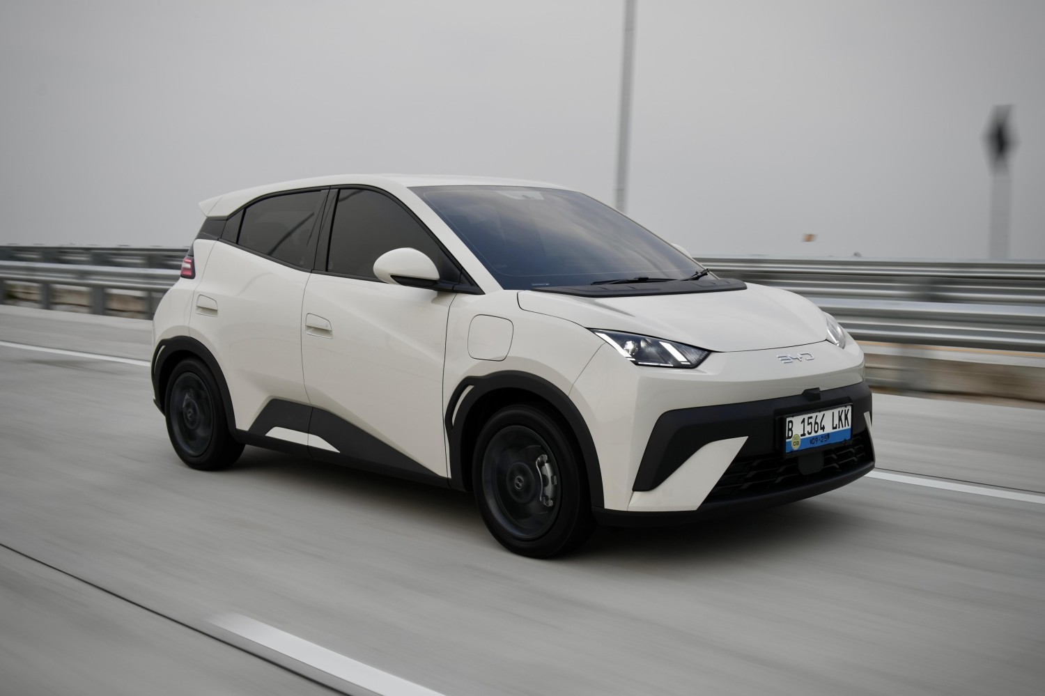toyota, daihatsu, penjualan mobil, data gaikindo, Kejutan Oktober 2025, BYD Lampaui Merek Jepang Masuk 3 Besar Mobil Terlaris di Indonesia