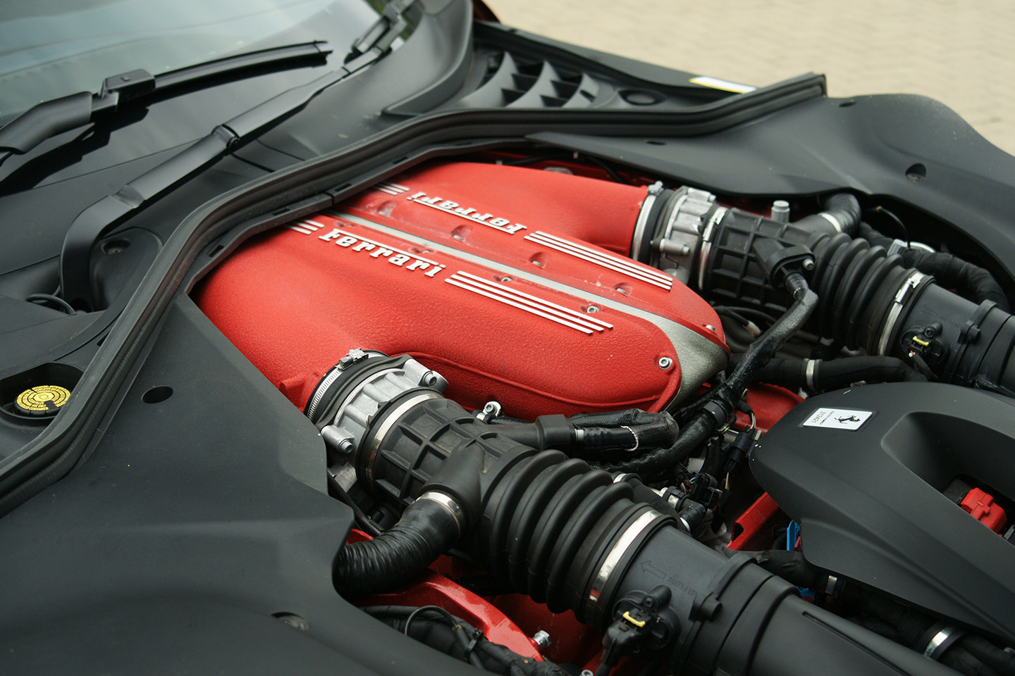 mobil baru, supercar, Ferrari, Ferrari 12Cilindri, kaleidoskop 2025, Kaleidoskop 2025, Pengalaman Menyenangkan Bersama Ferrari 12Cilindri