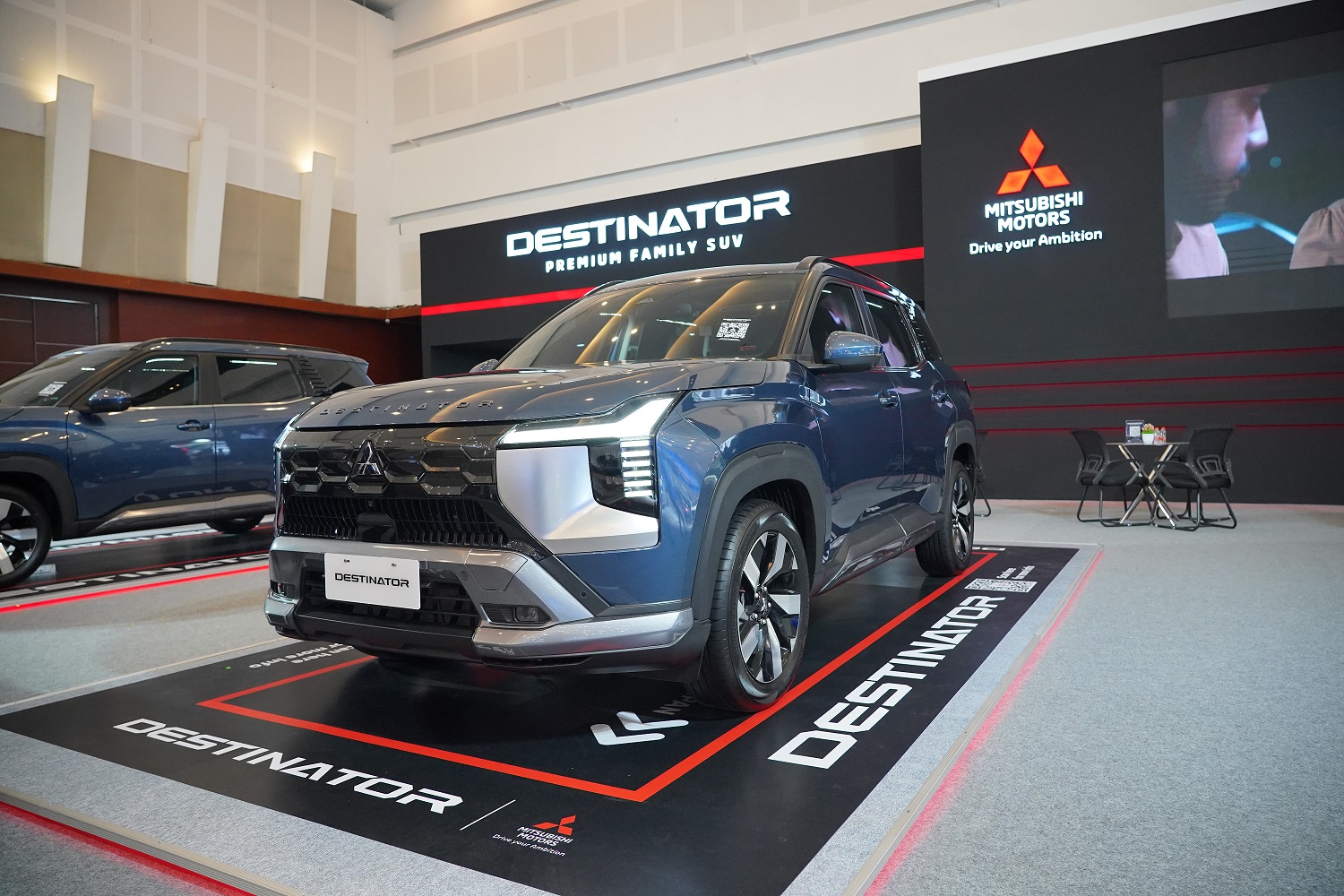 hujan, tips mengemudi di musim hujan, Mitsubishi Destinator, fitur mitsubishi destinator, Lebih Aman, Fitur di Mitsubishi Destinator Ini Berguna Banget Saat Musim Hujan