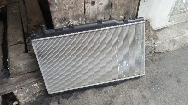 Radiator, debu, benda asing, bocor, kisi-kisi, radiator coolant, Waspada, Beberapa Hal Ini Ternyata Bisa Bikin Radiator Mobil Bocor