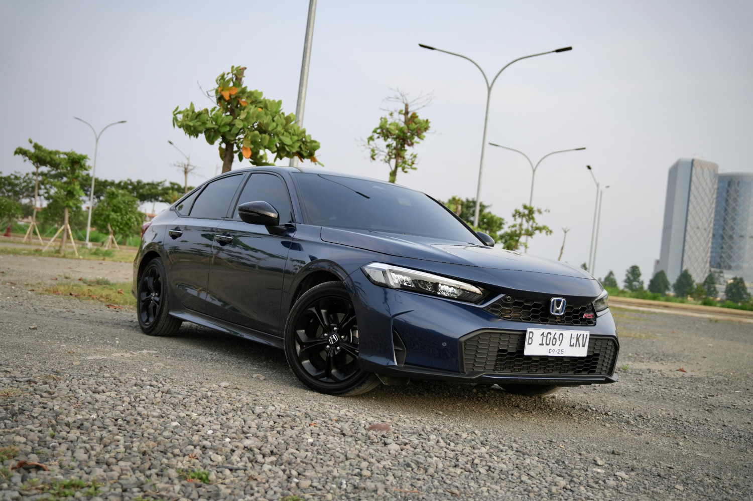 mudik lebaran, honda civic, Civic Hybrid, Honda Civic hybrid, Sedan Irit BBM Buat Mudik, Honda Civic RS e:HEV Bisa Jalan Sejauh Ini