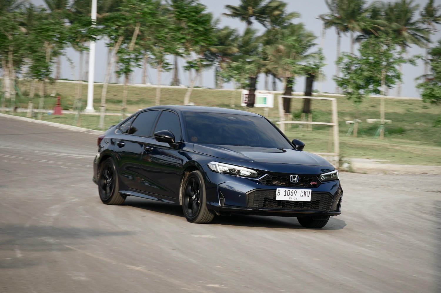 libur akhir tahun, Civic RS, Honda Civic RS e:HEV, Honda Civic hybrid, Libur Akhir Tahun Pakai Honda Civic RS e:HEV, Iritnya Bisa Jalan Jauh
