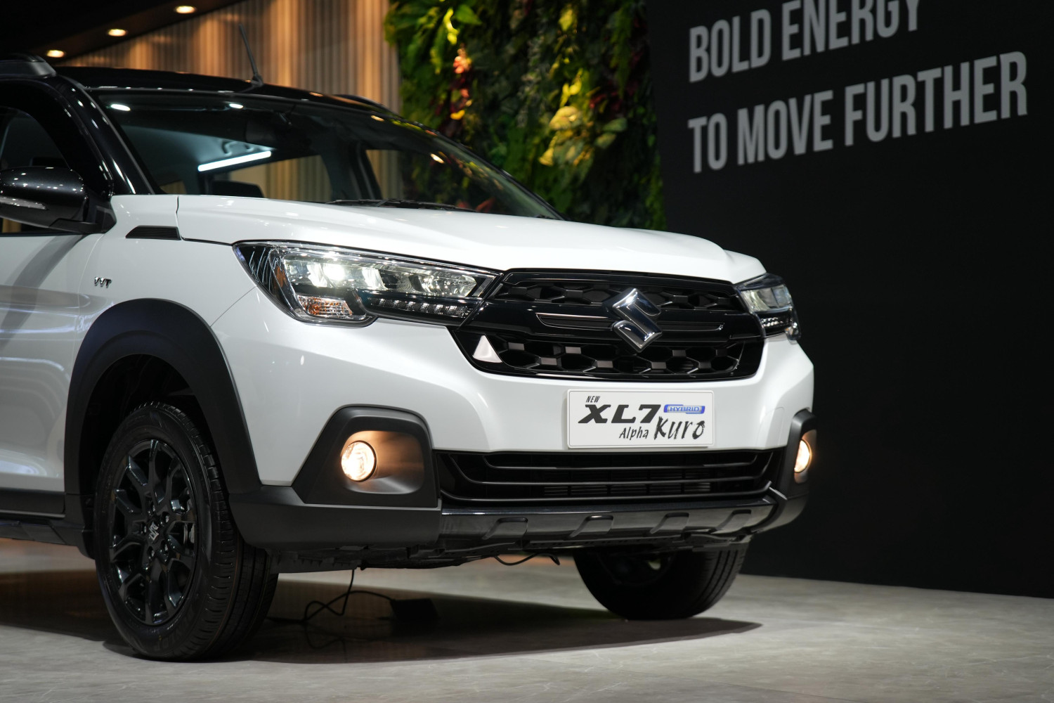 suzuki, Suzuki XL7, Suzuki XL7 Alpha Kuro, Jadi Varian Tertinggi, Ini Ubahan Yang Ada Di Suzuki XL7 Alpha Kuro