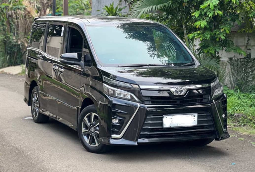 Voxy bekas, mobil bekas pintu geser, Toyota Voxy Bekas, mobil bekas toyota voxy, harga mobil  bekas toyota voxy, Gak Nyangka Harga Toyota Voxy 2019 Dijual Rp 280 Juta, Masih Bisa Nego