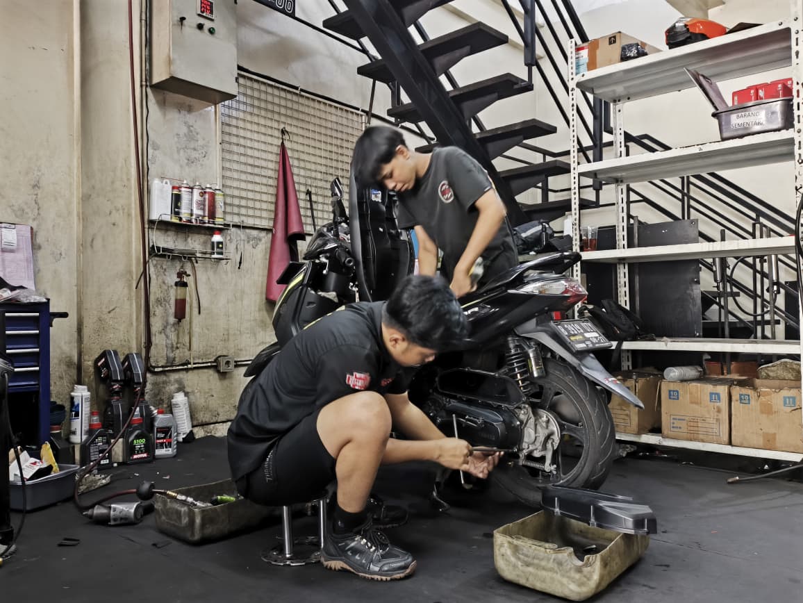 Servis, detox, servis motor, ruang bakar, Digioto, Ramai Bengkel Motor Tawarkan Servis Detox, Ini yang Dikerjakan dan Manfaatnya