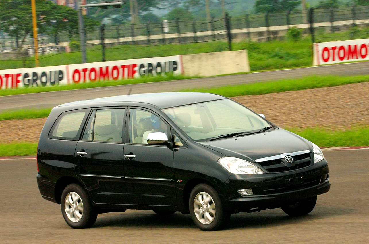 liburan akhir tahun, mobil bekas, harga mobil bekas, innova bekas, toyota innova bekas, mobil bekas innova, mobil bekas Toyota Innova, Gak Nyangka, Jelang Akhir Tahun Toyota Innova 2004 Dijual Cuma Segini