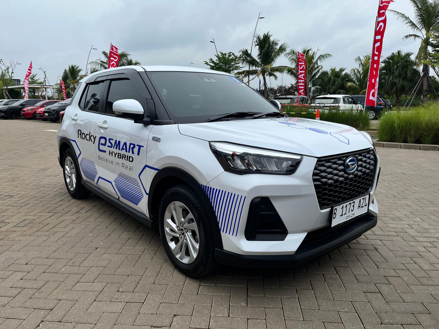 mobil baru, daihatsu, Daihatsu Rocky e-Smart Hybrid, GIIAS 2025, kaleidoskop 2025, Kaleidoskop 2025, Daihatsu Akhirnya Punya Mobil Hybrid Harga Menarik