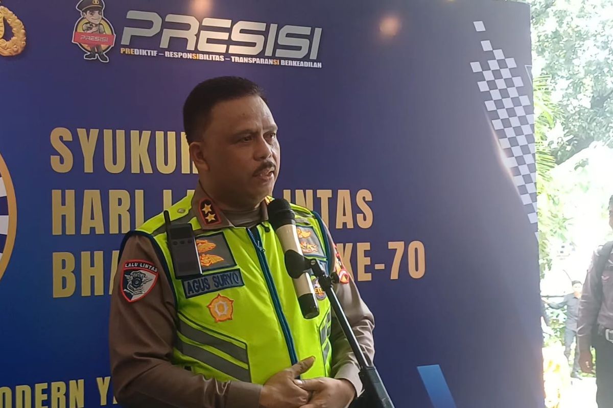 liburan akhir tahun, operasi lilin, mudik Nataru, Natal 2025, Tahun Baru 2026, Hindari Dua Tanggal Ini, Polisi Prediksi Macet Jadi Puncak Arus Liburan Akhir Tahun 2025